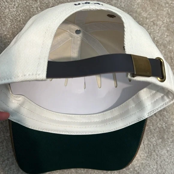 BRANDY MELVILLE NEWPORT BEACH HAT - Picture 5 of 5